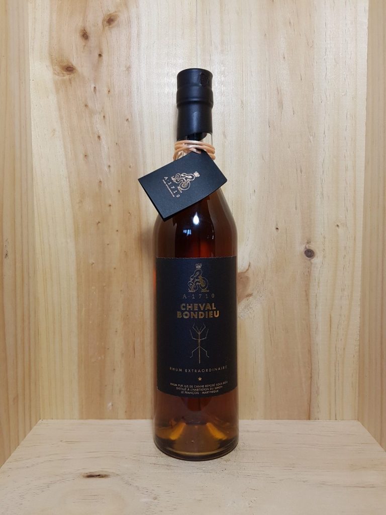 MARTINIQUE - Rhum "Le cheval bondieu" A1710 Habitation du Simon 70 cl