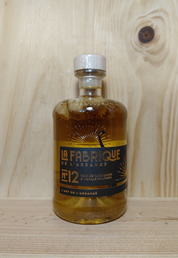 Rhum arrangé "noix de Macadamia vanille de Bourbon" La fabrique de l'arrangé 70 cl
